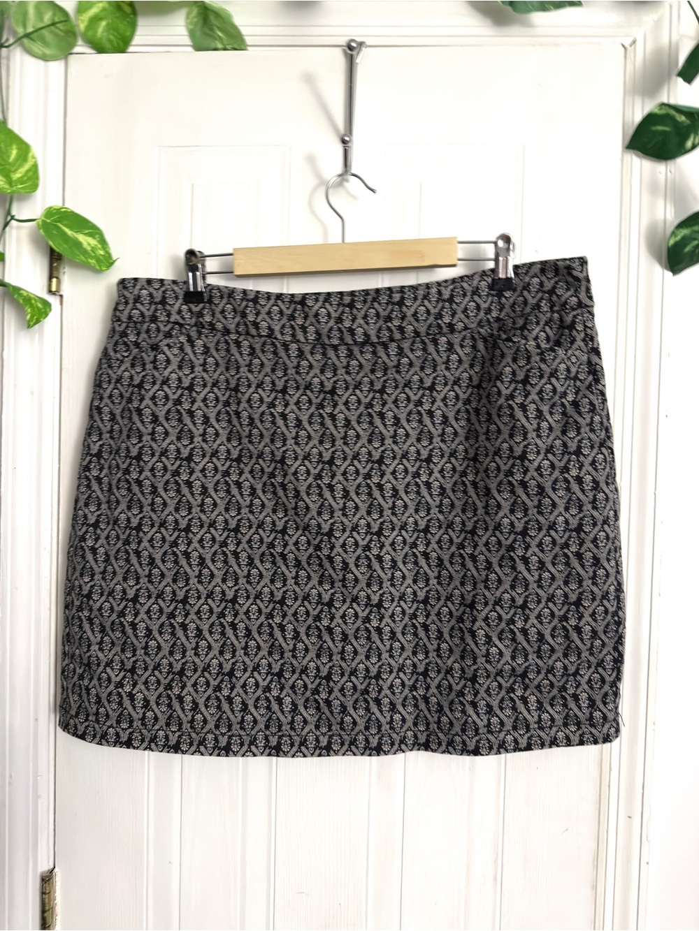 croft & barrow Black and White Mini Skirt/Skort Geometric Print